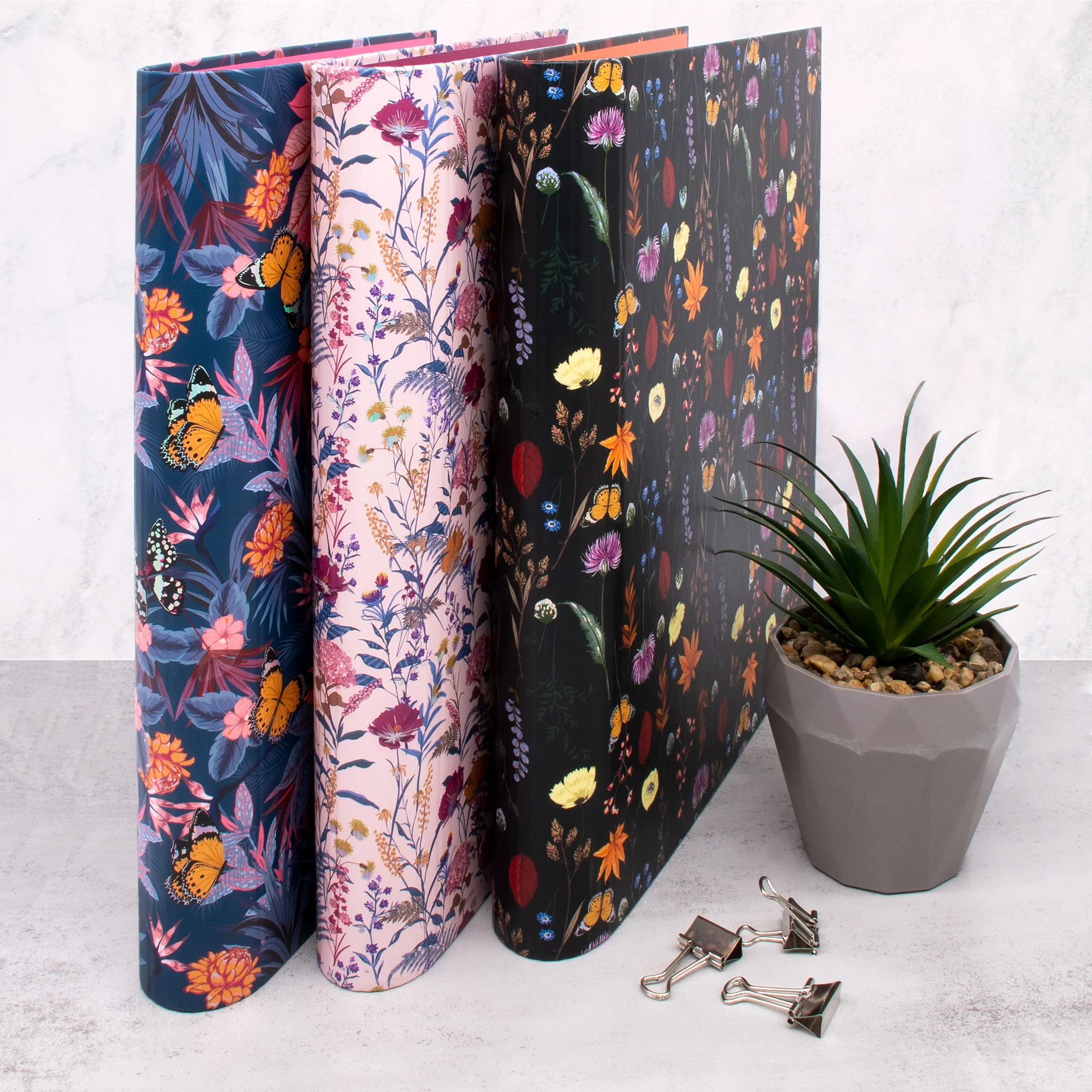 Bloom Rollbound Preloaded 3-Ring Binder in Black - Image 6
