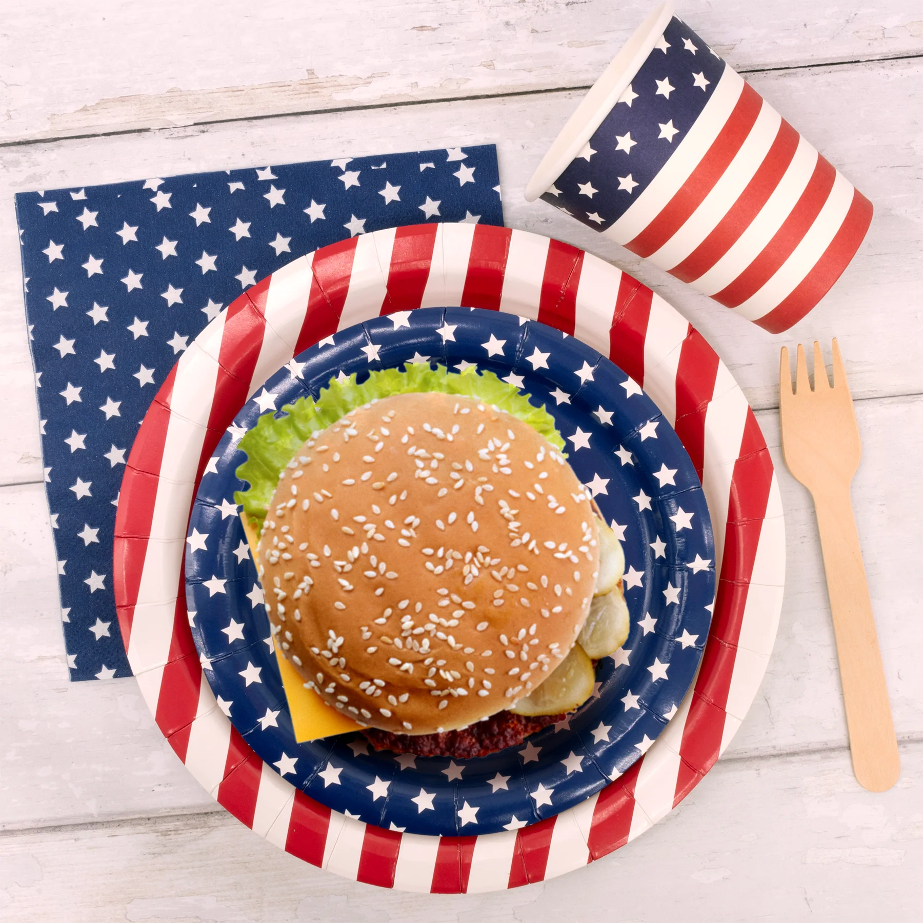 Pukka Party USA Flag Tableware Set - Image 7